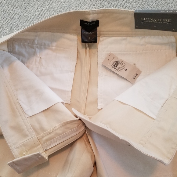 Ann Taylor cream color shorts - Picture 10 of 10